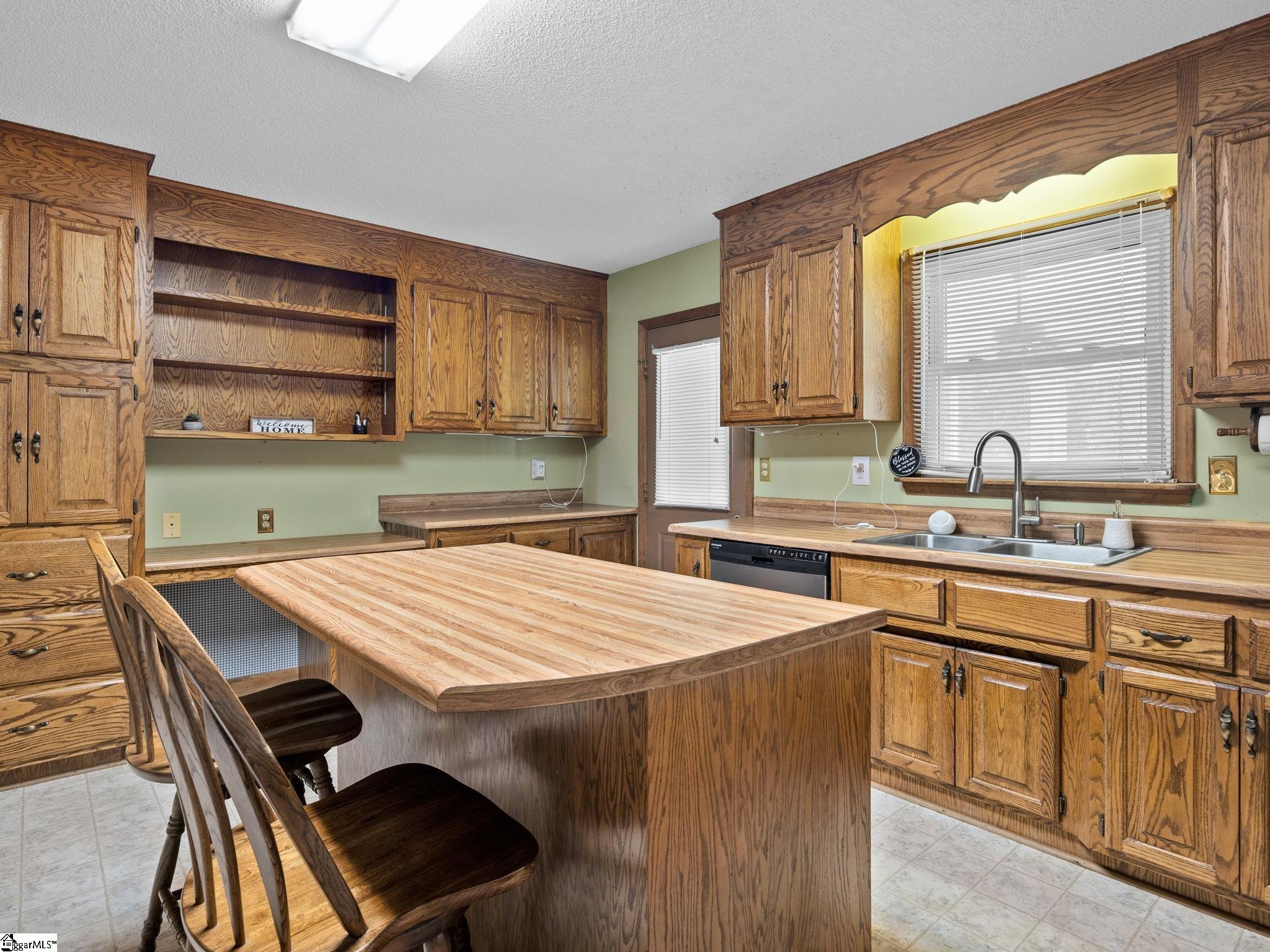 121 Maude Road Gaffney, SC 29340 - Photo 19 of 49