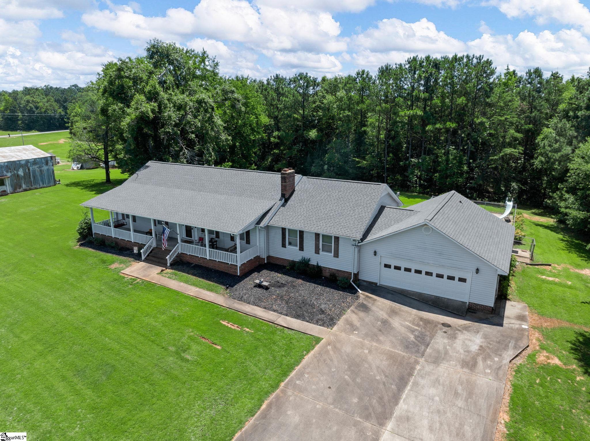 121 Maude Road Gaffney, SC 29340 - Photo 6 of 49