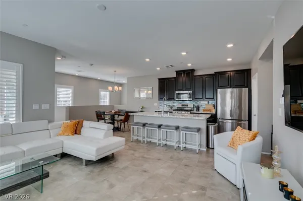 $3,865 | 545 Teovani Street, Unit 1026, Henderson, NV 89012