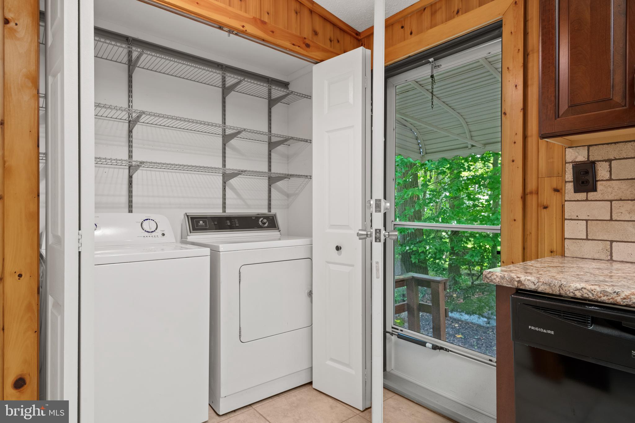 61 Maple Avenue Manheim, PA 17545 - Photo 16 of 40 Convenient laundry closet incl washer & dryer