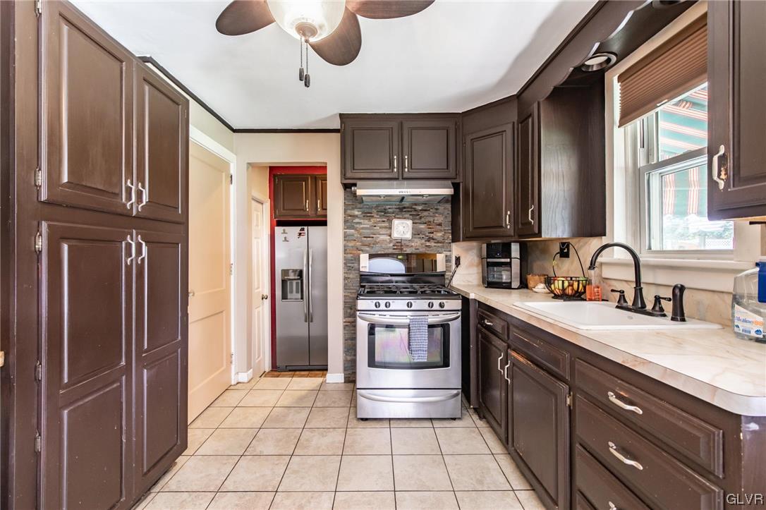3286 Nazareth Road Easton, PA 18045 - Photo 8 of 37 Gallery Image 8