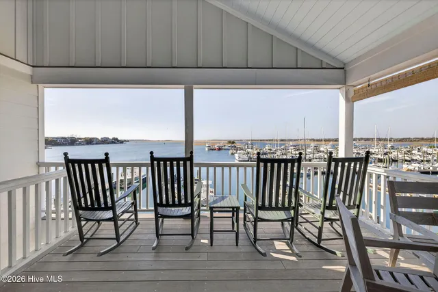 $6,500 | 440 Causeway Drive, Unit A, Wrightsville Beach, NC 28480