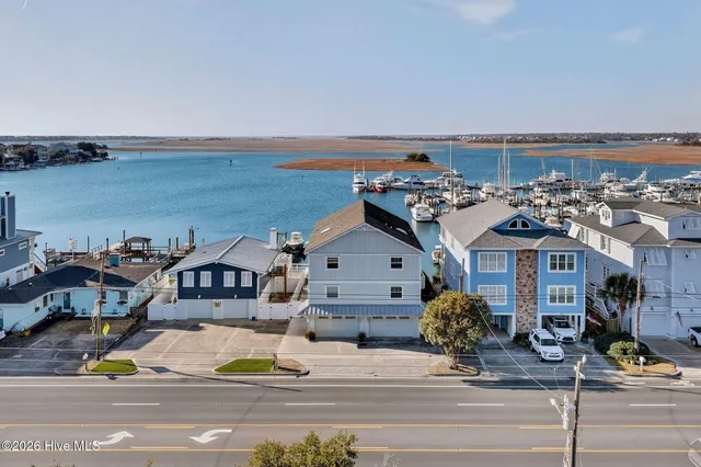 $6,500 | 440 Causeway Drive, Unit A, Wrightsville Beach, NC 28480