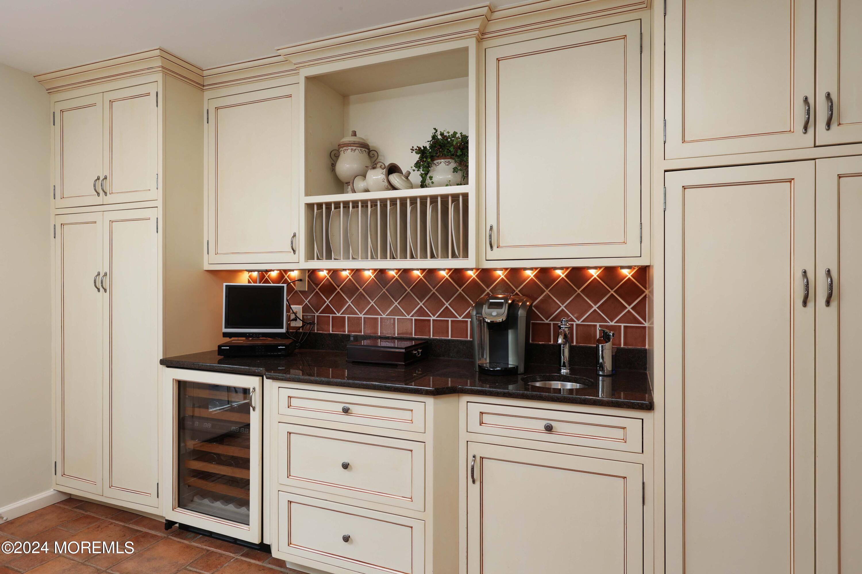 15 Hockhockson Road Colts Neck, NJ 07722 - Photo 14 of 58 758A9052
