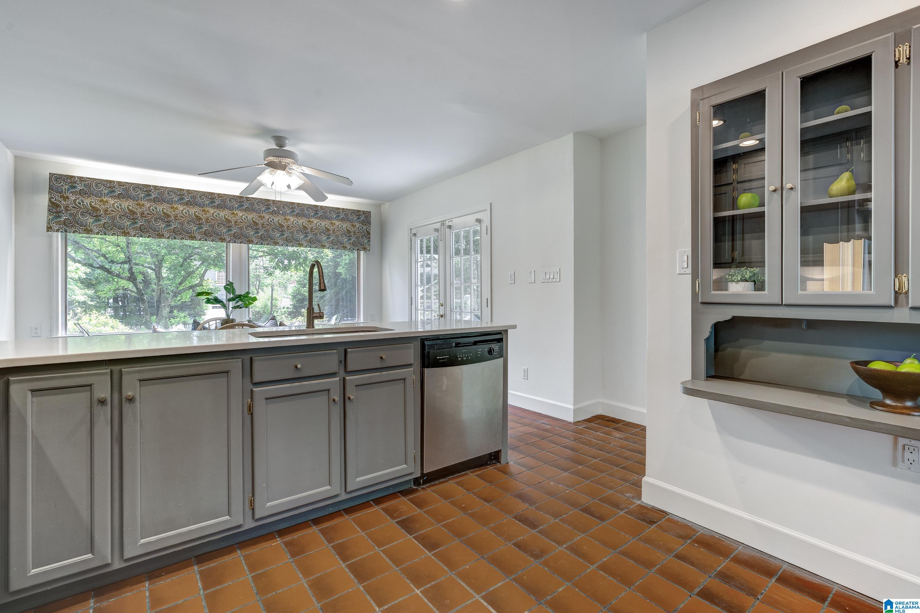 1503 Oxmoor Road Birmingham, AL 35209 - Photo 14 of 39