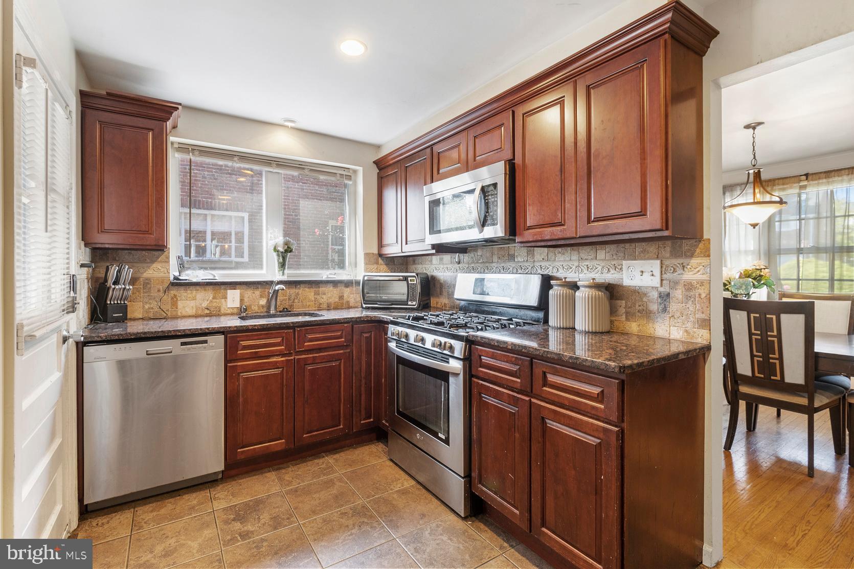 432 Old Farm Road Wyncote, PA 19095 - Photo 15 of 37