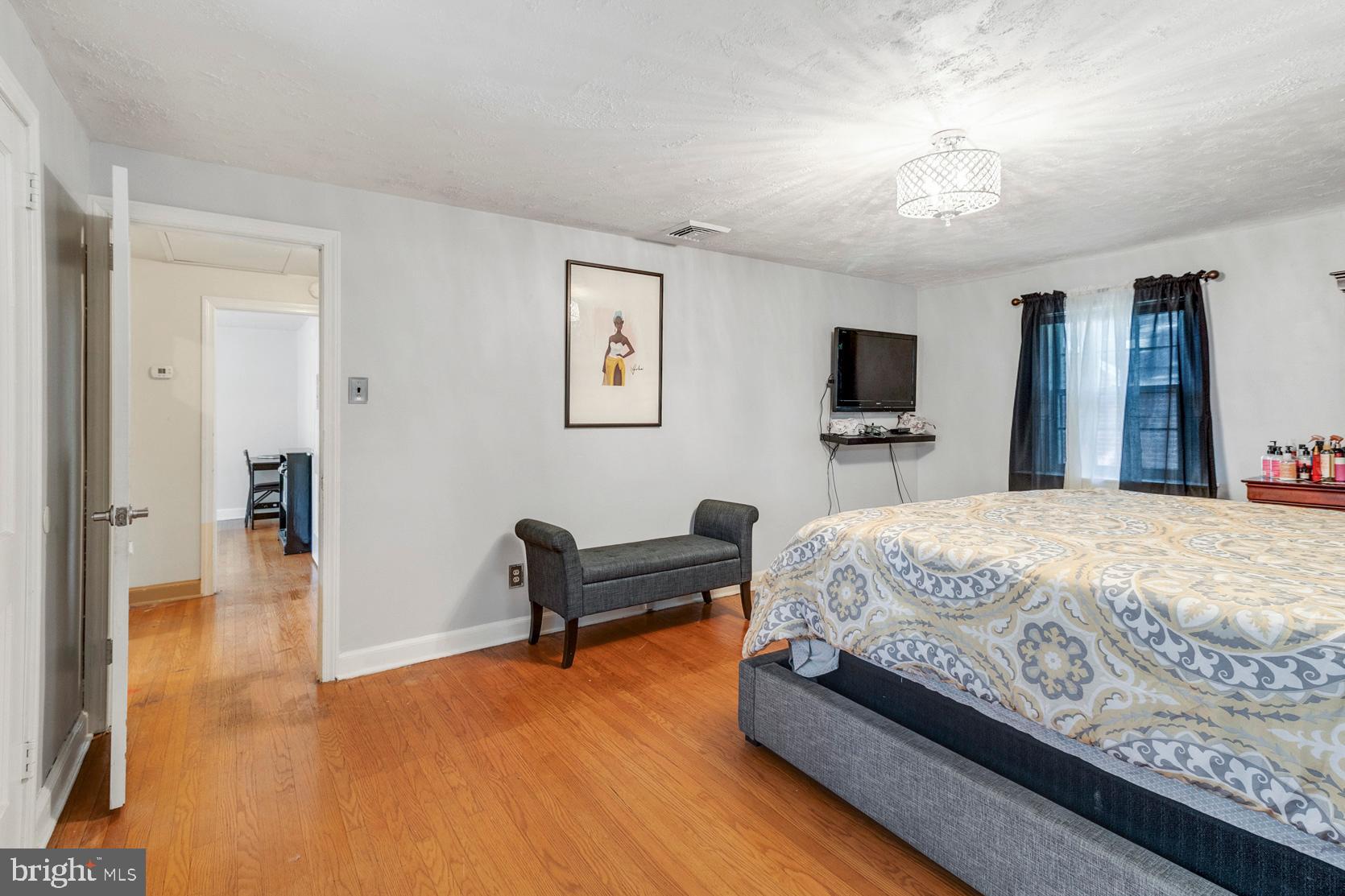 432 Old Farm Road Wyncote, PA 19095 - Photo 21 of 37