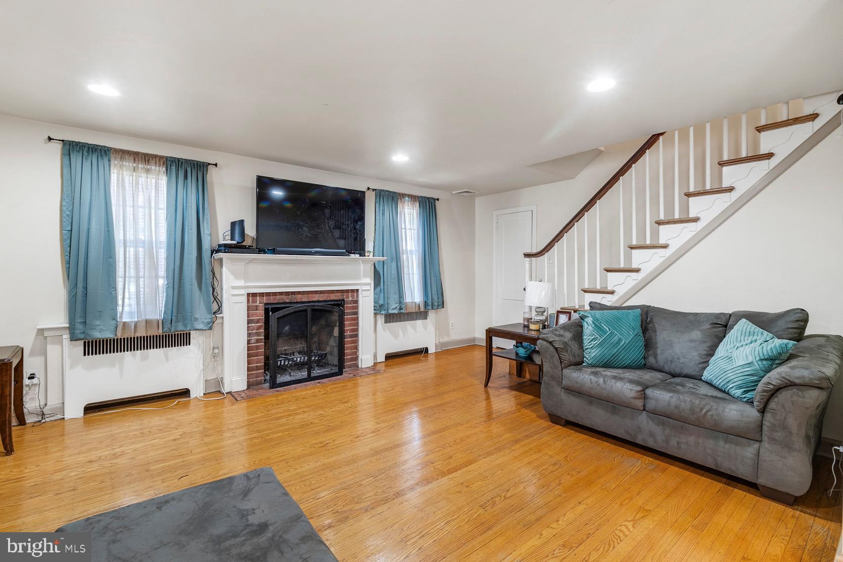 432 Old Farm Road Wyncote, PA 19095 - Photo 10 of 37