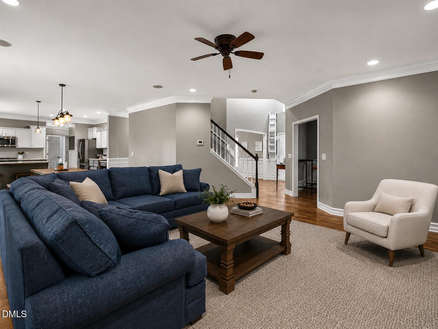407 Bickett Boulevard Raleigh, NC 27608 - Photo 5 of 32