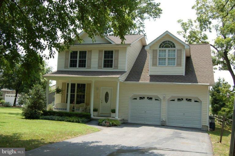227 Pike Road Pasadena, MD 21122 - Photo 1 of 25 Exterior (Front)