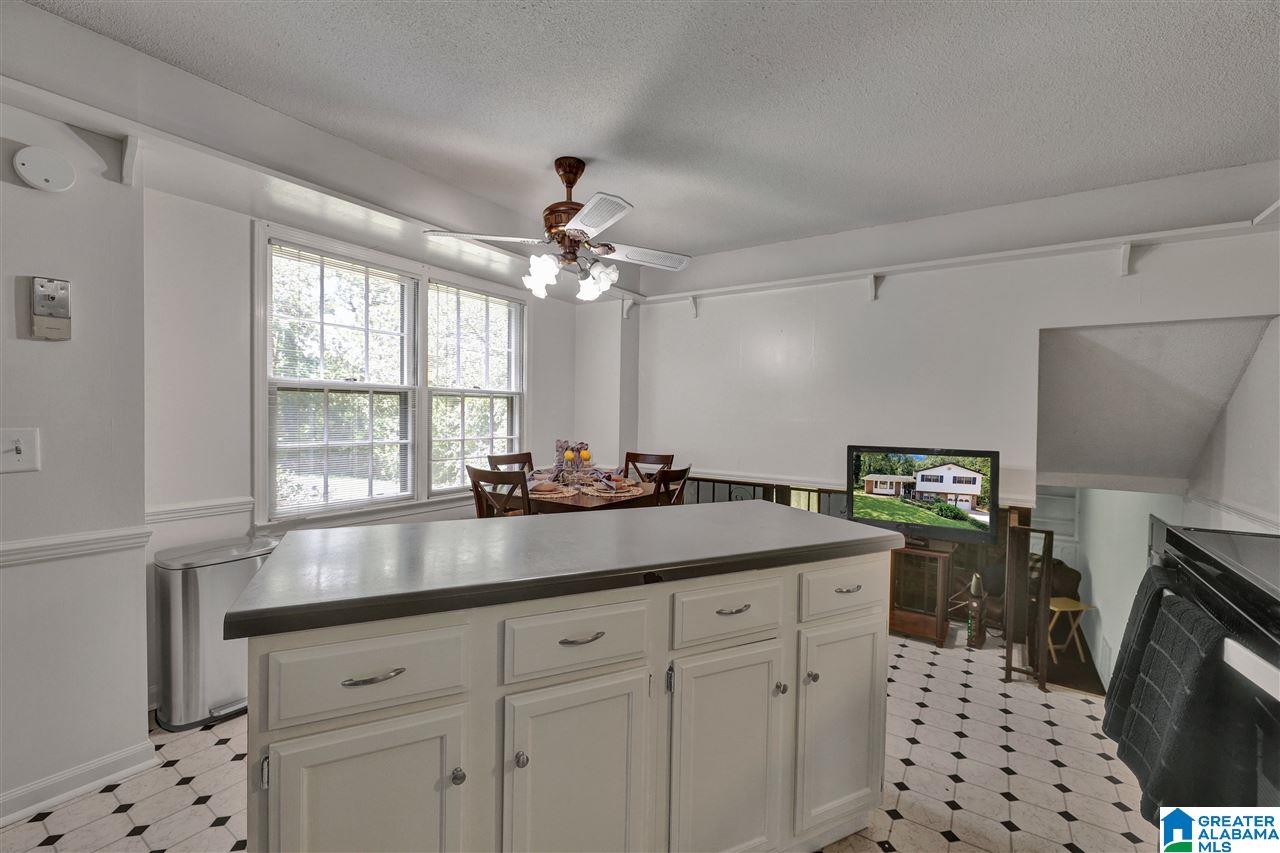 1421 High Point Terrace Birmingham, AL 35235 - Photo 8 of 28