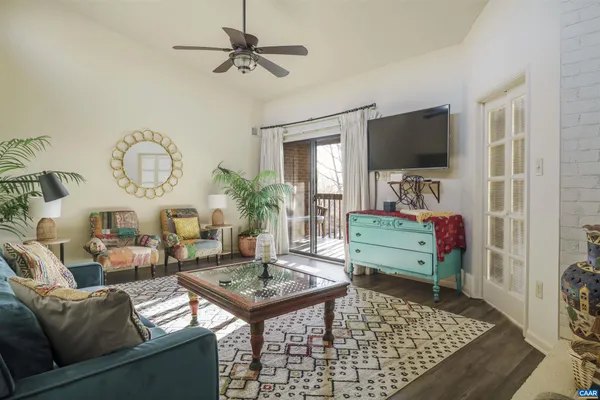 $249,000 | 134 Turtle Creek Road, Unit 10, Charlottesville, VA 22901