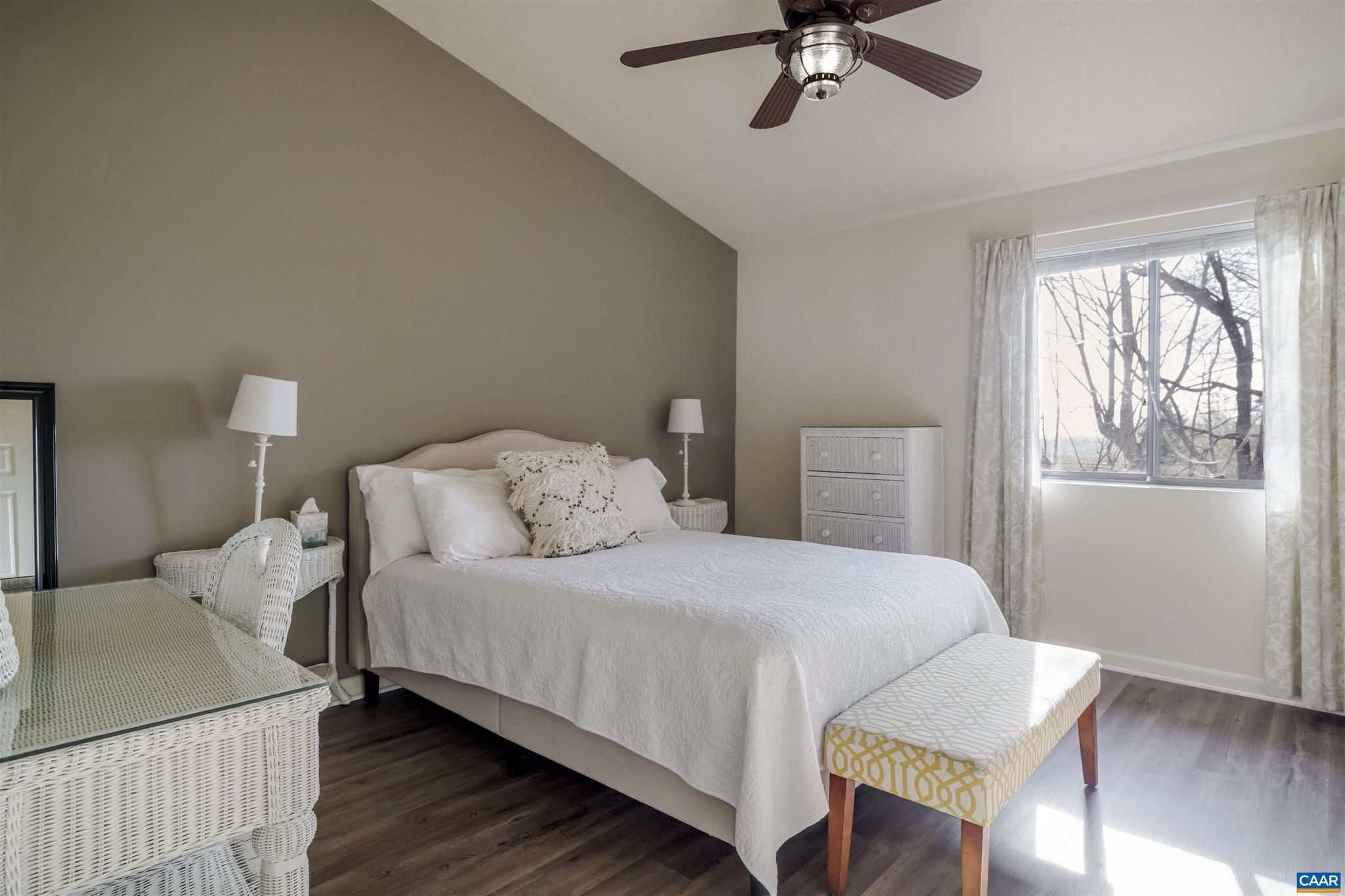 134 Turtle Creek Road, Unit 10 Charlottesville, VA 22901 - Photo 15 of 26