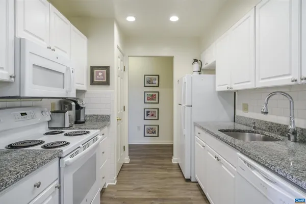 $249,000 | 134 Turtle Creek Road, Unit 10, Charlottesville, VA 22901