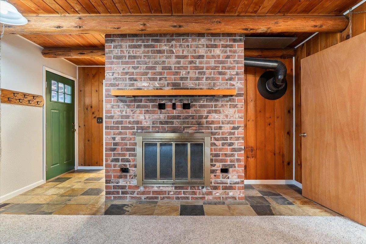 4817 South Madison Road Spokane Valley, WA 99206 - Photo 11 of 49