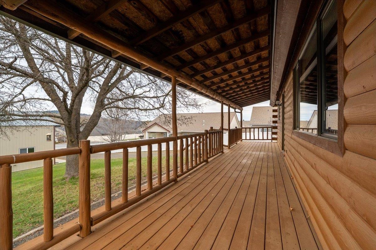 4817 South Madison Road Spokane Valley, WA 99206 - Photo 5 of 49