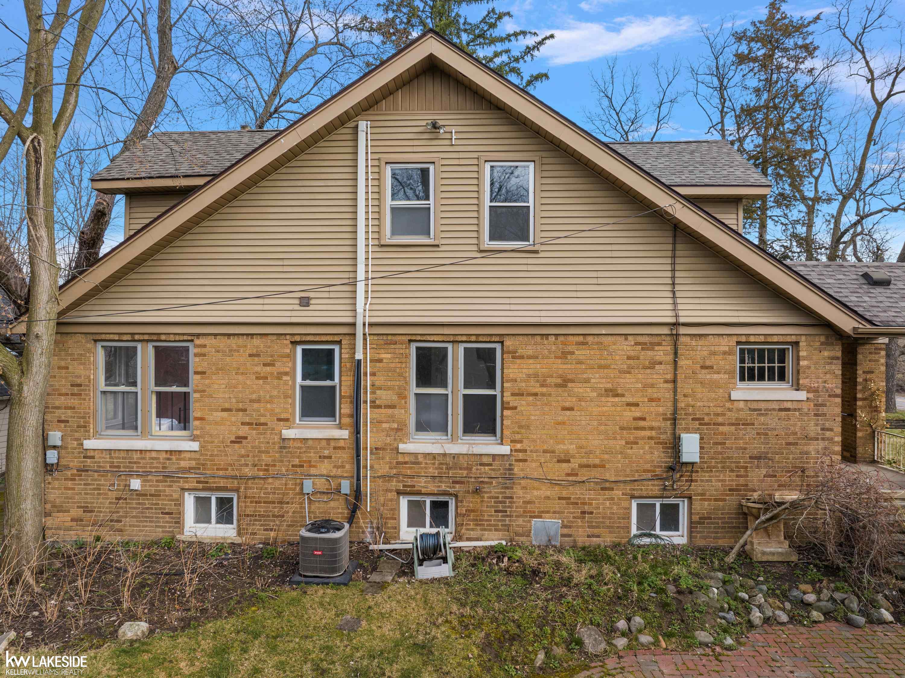 5520 Inkster Road West Bloomfield, MI 48323 - Photo 34 of 69
