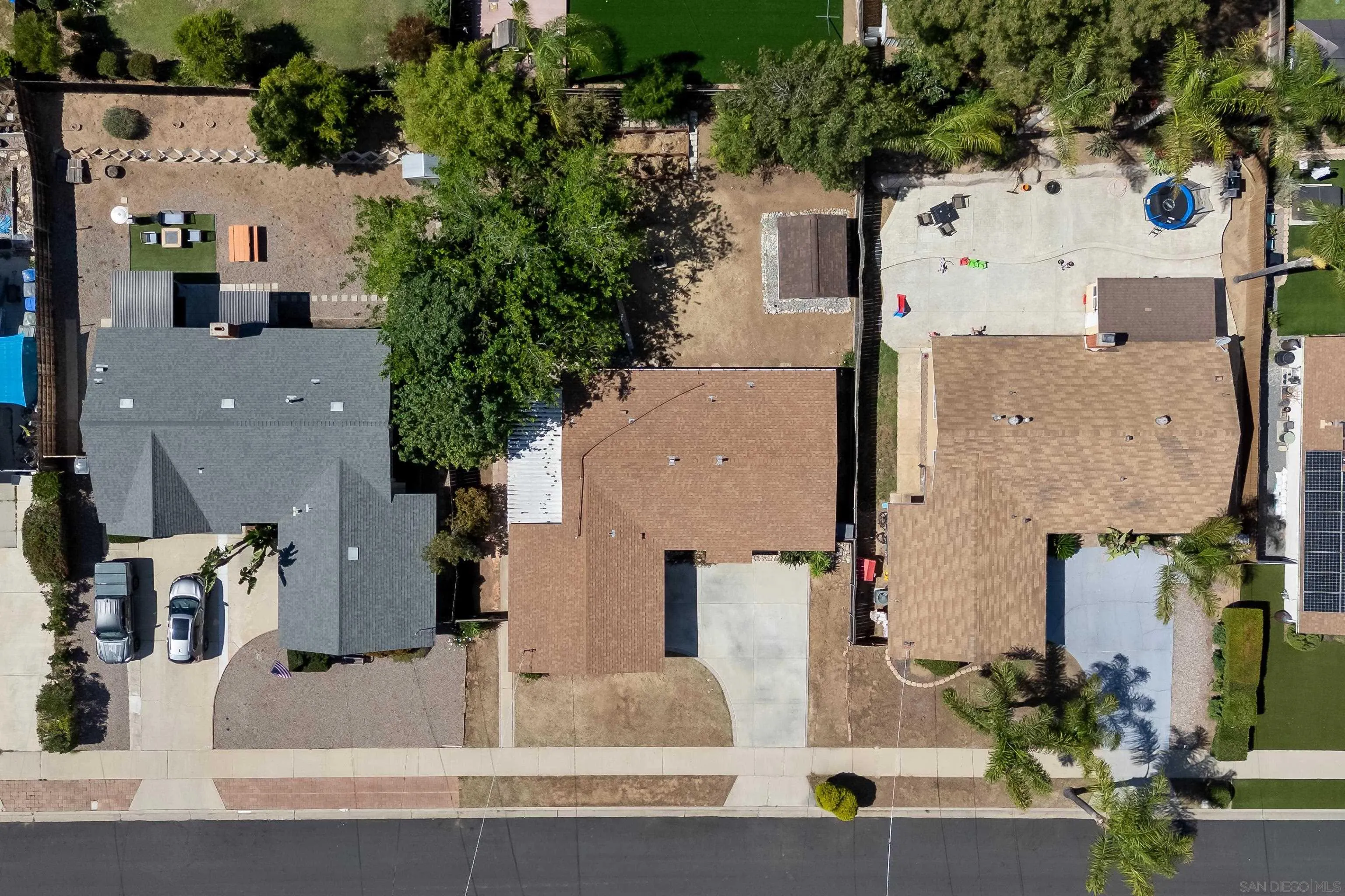 12934 Slack Street Poway, CA 92064 - Photo 4 of 38