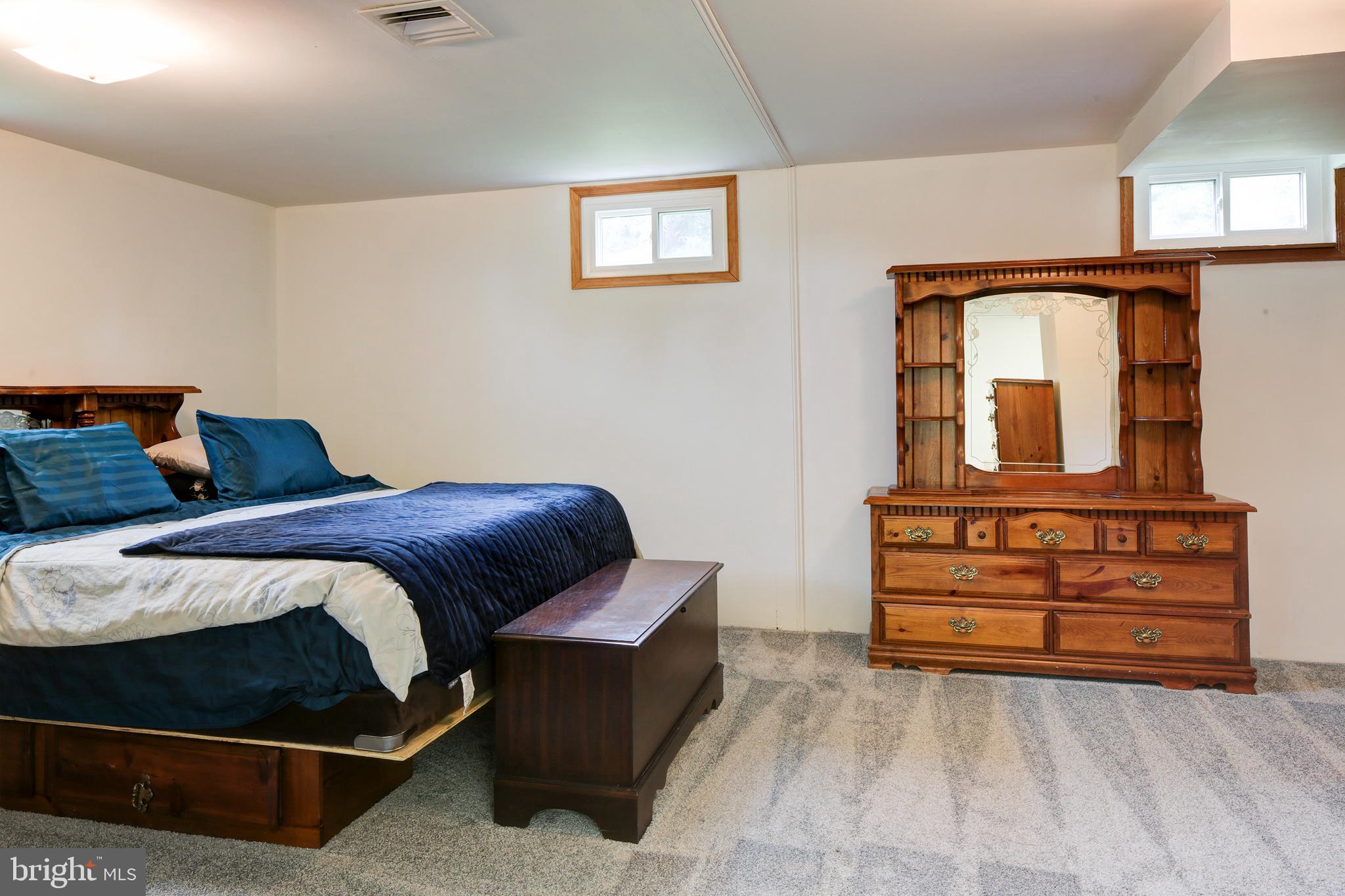 1543 Governor Bridge Road Davidsonville, MD 21035 - Photo 25 of 42 Spacious area - w/new carpet