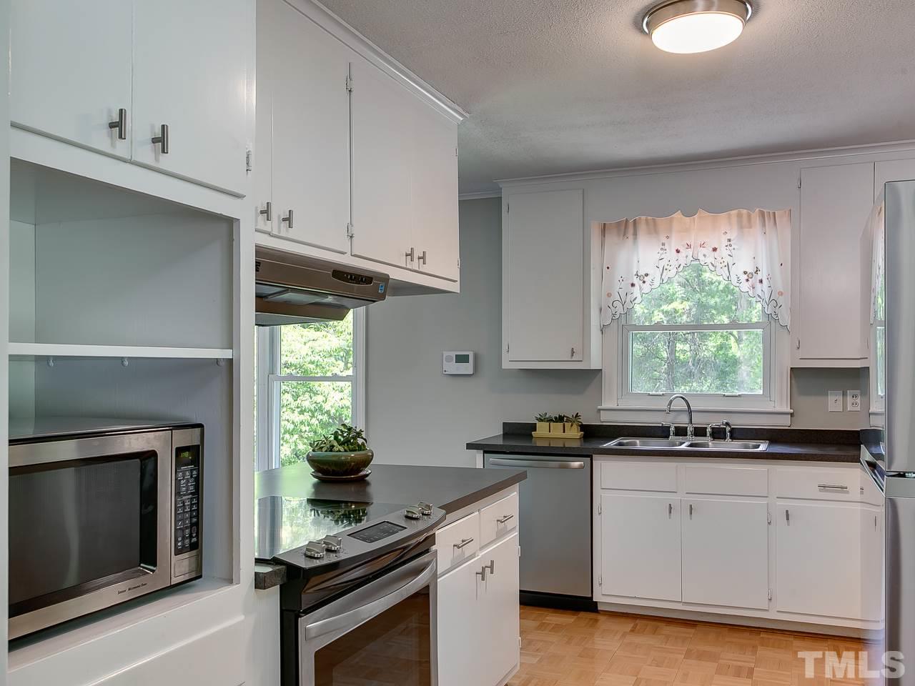 2820 Fairlawn Road Durham, NC 27705 - Photo 5 of 23 Gallery Image 5