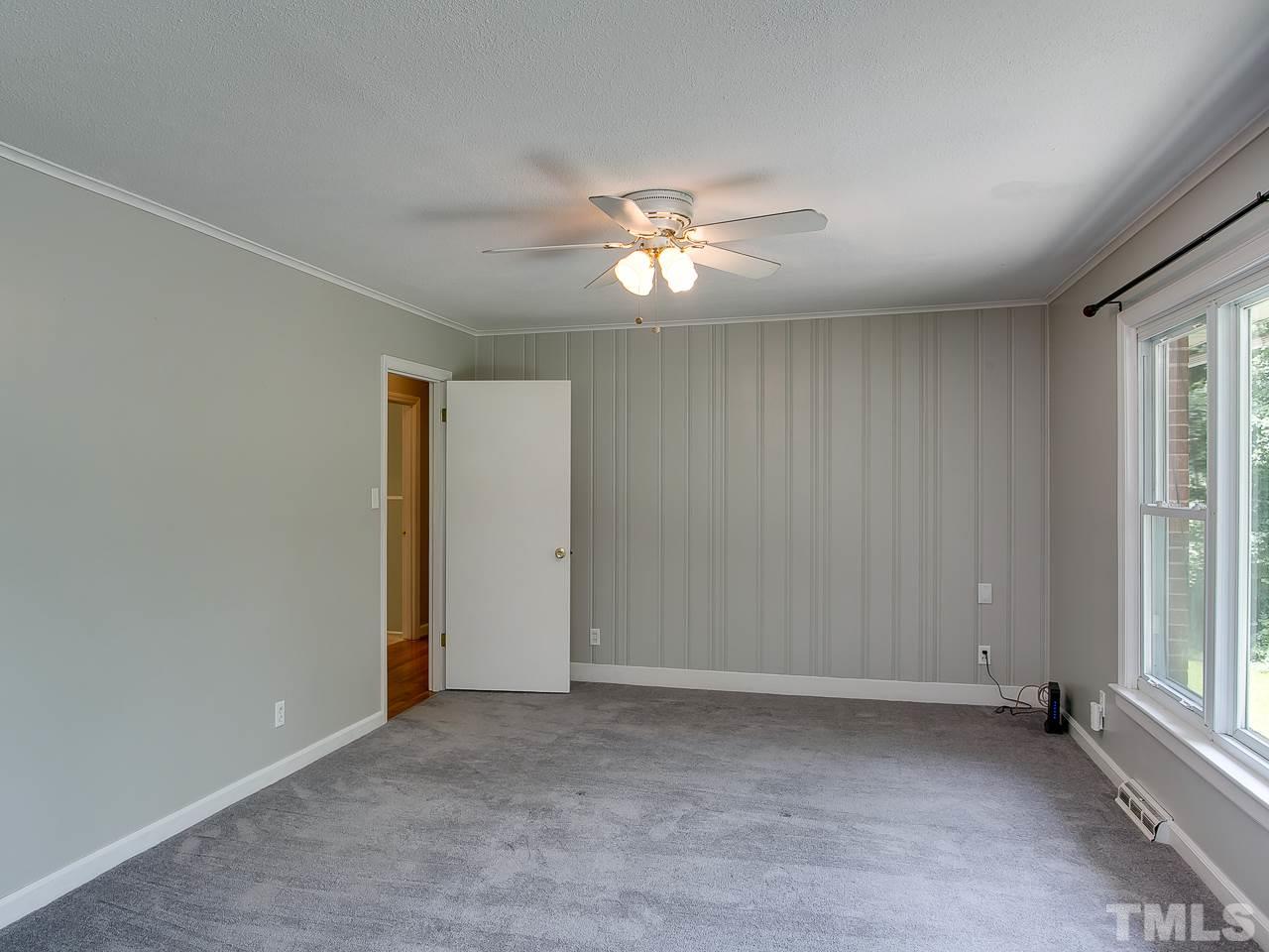 2820 Fairlawn Road Durham, NC 27705 - Photo 8 of 23 Gallery Image 8