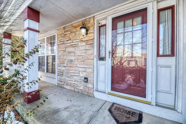 $369,900 | 703 Hillcrest Drive, Bolingbrook, IL 60440