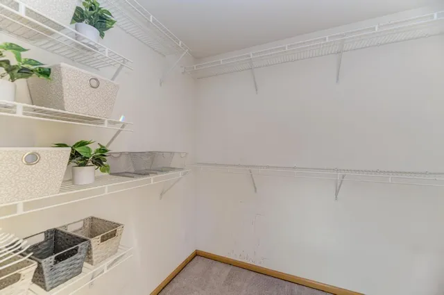 $369,900 | 703 Hillcrest Drive, Bolingbrook, IL 60440