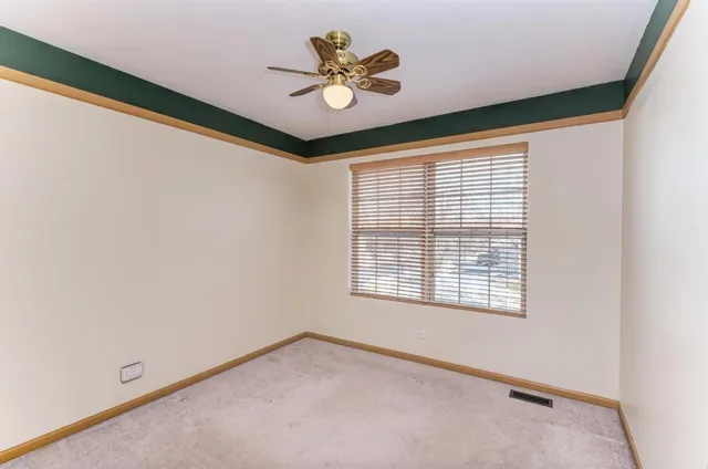 $369,900 | 703 Hillcrest Drive, Bolingbrook, IL 60440