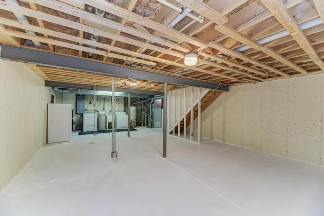 $369,900 | 703 Hillcrest Drive, Bolingbrook, IL 60440