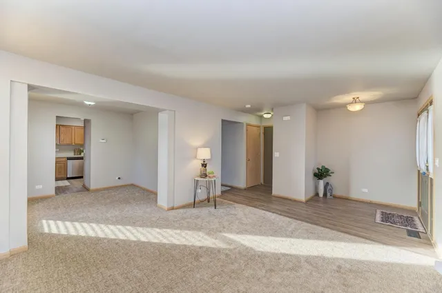 $369,900 | 703 Hillcrest Drive, Bolingbrook, IL 60440