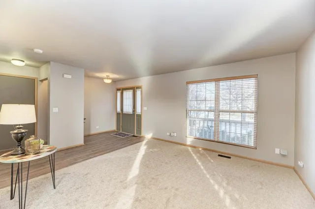 $369,900 | 703 Hillcrest Drive, Bolingbrook, IL 60440