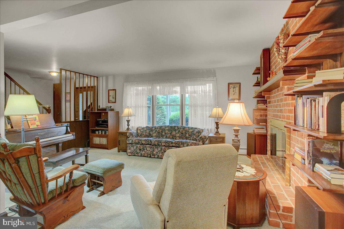 109 Capitol Hill Road Dillsburg, PA 17019 - Photo 14 of 66