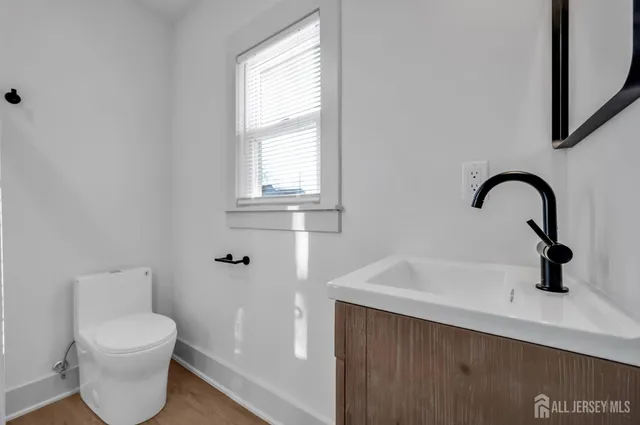 $3,500 | 350 Bergen Street, Unit 52, Plainfield, NJ 07063