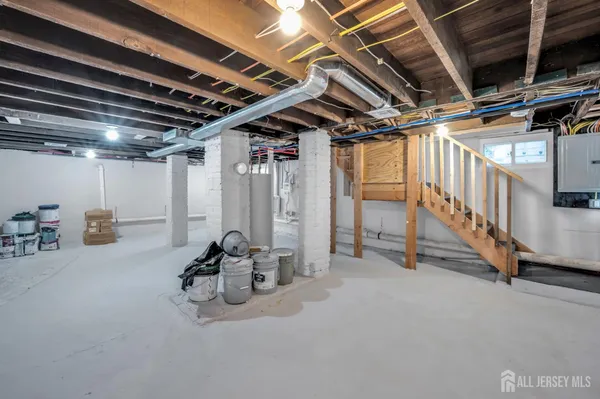 $3,500 | 350 Bergen Street, Unit 52, Plainfield, NJ 07063