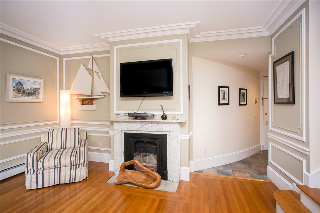 66 Webster Street, Unit 6 Newport, RI 02840 - Photo 13 of 32