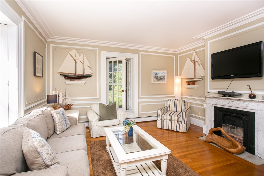 66 Webster Street, Unit 6 Newport, RI 02840 - Photo 6 of 32