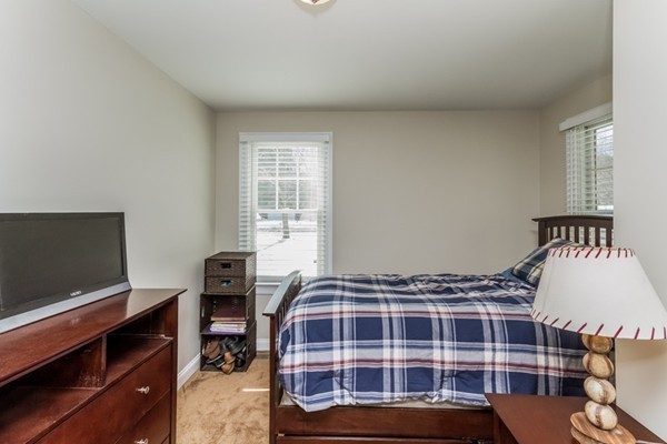 10 Old Tavern Road Wayland, MA 01778 - Photo 17 of 28 Gallery Image 17