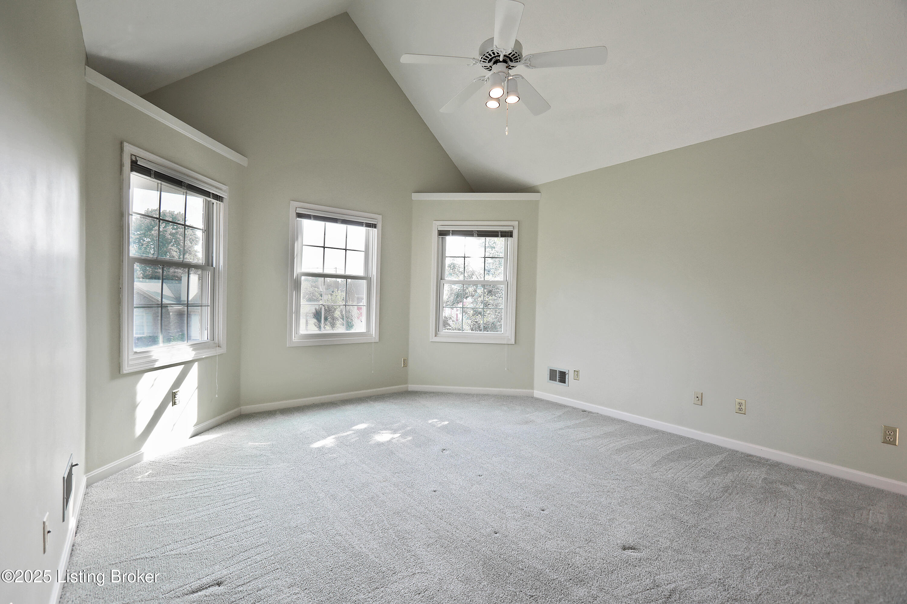 7722 Shaker Mill Road Louisville, KY 40220 - Photo 27 of 56 7722_Shaker_Mill_033