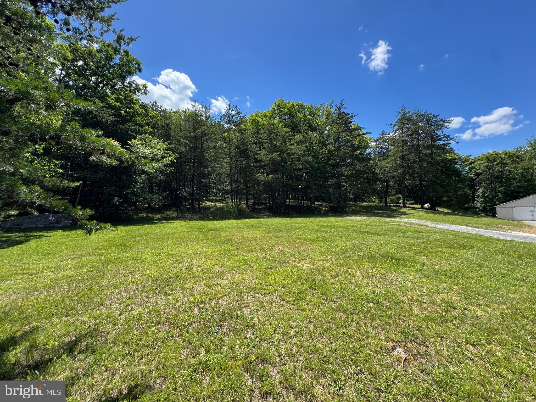 346 Sand Mine Road Berkeley Springs, WV 25411 - Photo 2 of 11