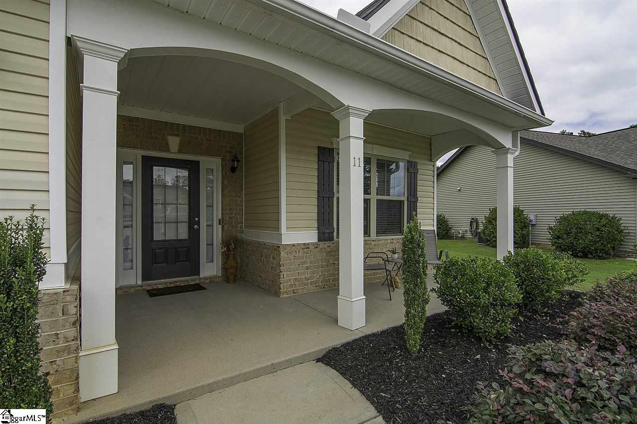 11 Glenmora Road Simpsonville, SC 29680 - Photo 3 of 34 Gallery Image 3