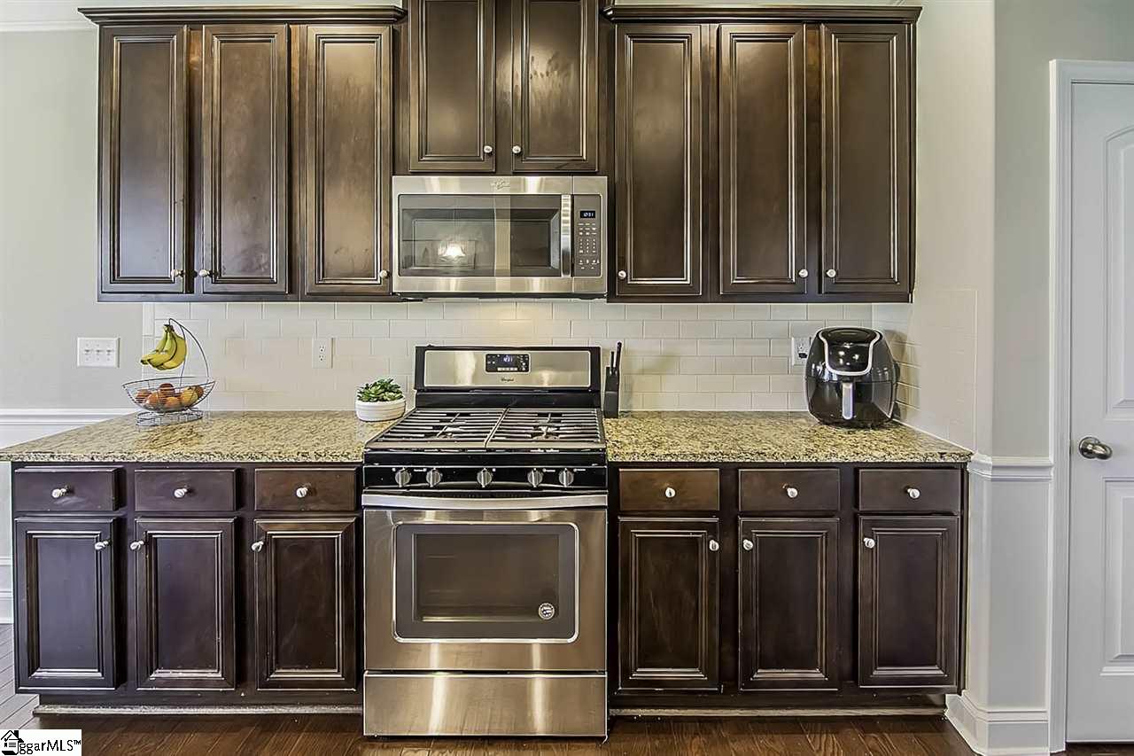 11 Glenmora Road Simpsonville, SC 29680 - Photo 10 of 34 Gallery Image 10