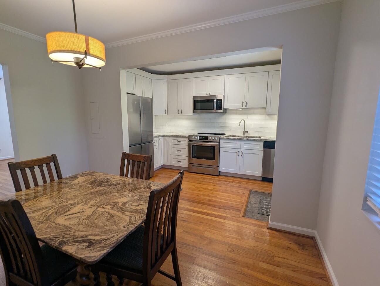 21 Hester Street, Unit 8 Charleston, SC 29403 - Photo 7 of 64 Kitchen from dining room