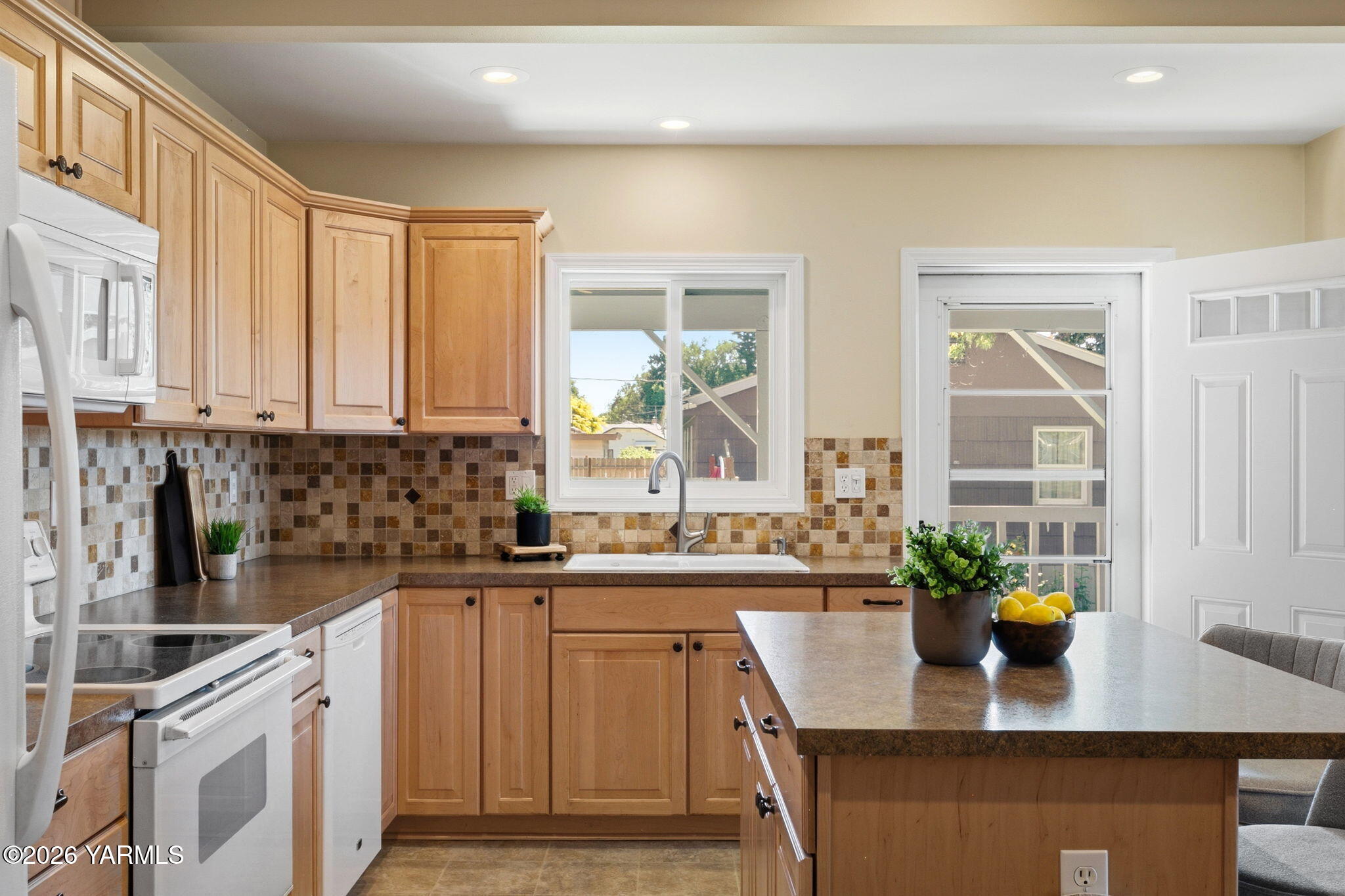 1411 West Viola Avenue Yakima, WA 98902 - Photo 18 of 33 Stelzer_260521_Viola_Yakima_18