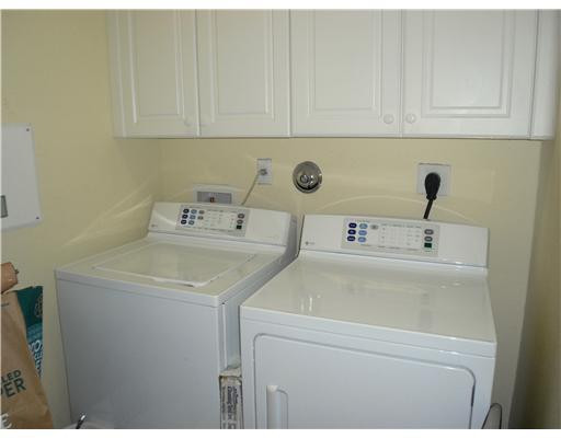 8328 Northwest 8th Terrace, Unit 37 Boca Raton, FL 33487 - Photo 8 of 18 Laundry Room