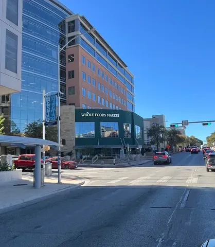 $2,200 | 505 West 7th Street, Unit 109, Austin, TX 78701