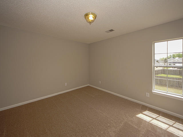 130 Thistle Road Goose Creek, SC 29445 - Photo 21 of 37 2nd Bedroom