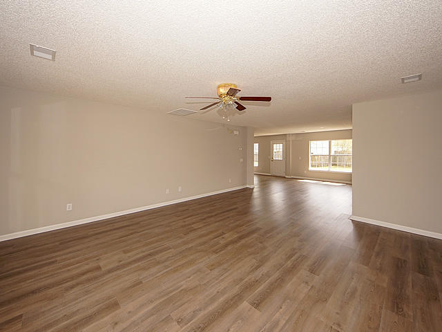 130 Thistle Road Goose Creek, SC 29445 - Photo 4 of 37 Family Room