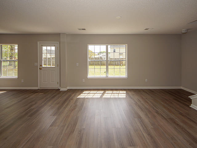 130 Thistle Road Goose Creek, SC 29445 - Photo 8 of 37 Dining Area