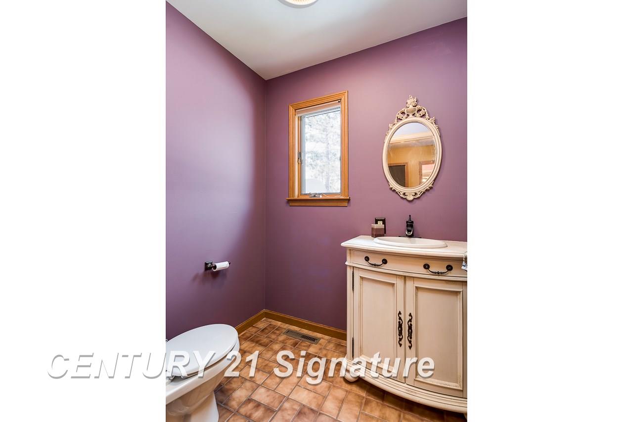 9600 North River Road Freeland, MI 48623 - Photo 26 of 40