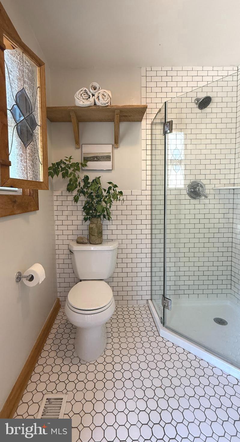 567 Little York-springmills Road Milford, NJ 08848 - Photo 17 of 52